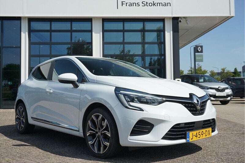 Wit Gebruikt 2020 Renault Clio V Intens Hatchback | € 17.900 (Eerlijke prijs) - Afbeelding 1/4