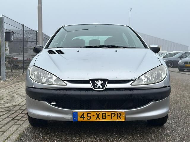 Occasion Peugeot 206 75 PK (55 kW) 2007 Grijs Hatchback