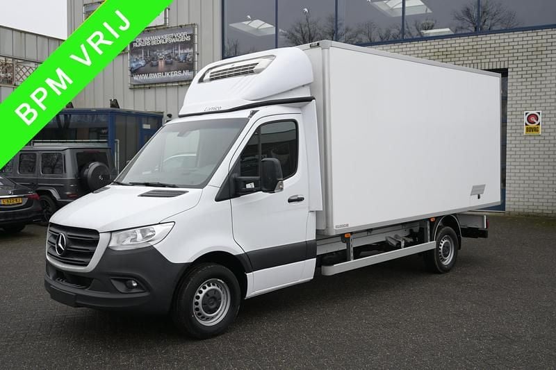 Wit Gebruikt 2024 Mercedes Sprinter Van | € 54.950 - Afbeelding 1/4