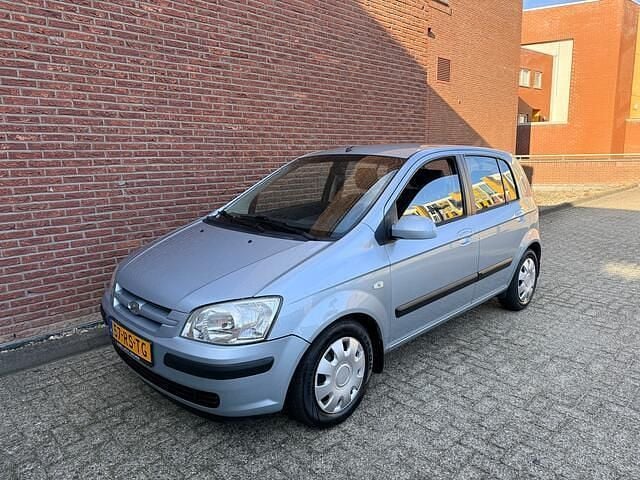Blauw Gebruikt 2005 Hyundai Getz Active Hatchback | € 1.899 (Eerlijke prijs) - Afbeelding 1/4