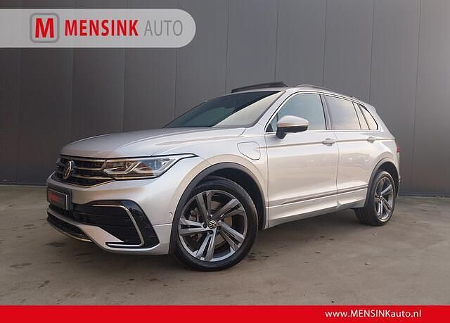 Grijs (metallic) Gebruikt 2021 VW Tiguan R-line SUV | € 33.900 (Eerlijke prijs) - Afbeelding 1/4