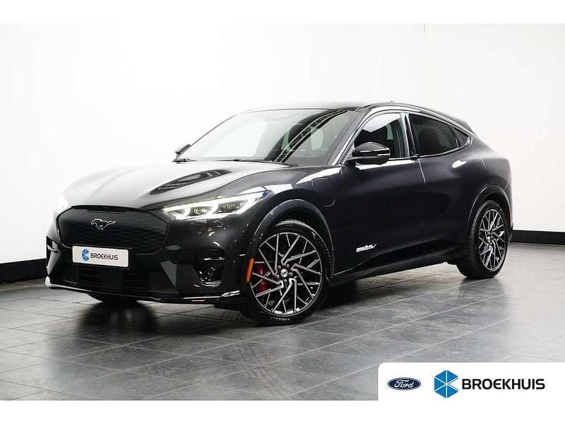 Grijs Gebruikt 2022 Ford Mustang Mach-E GT SUV | € 41.900 (Eerlijke prijs) - Afbeelding 1/4