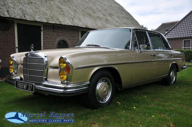 Zwart Gebruikt 1969 Mercedes 300 Sedan | € 79.500 - Afbeelding 1/4
