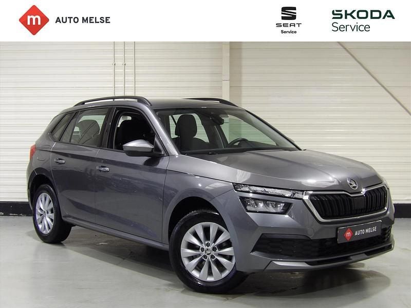 Grijs Occasion 2026 Skoda Kamiq Ambition SUV | € 18.945 (Super prijs) - Afbeelding 1/4