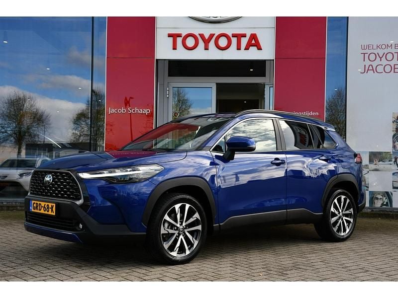 Blauw Gebruikt 2024 Toyota Corolla Cross Style SUV | € 35.999 (Eerlijke prijs) - Afbeelding 1/4