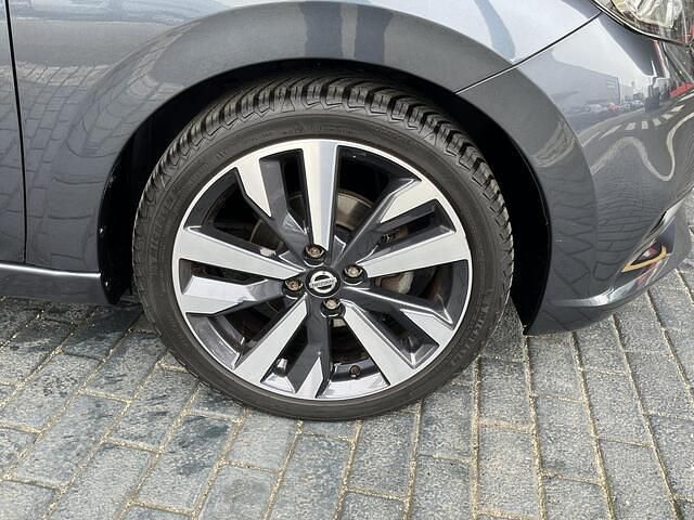 Occasion Nissan Micra Tekna 90 PK (66 kW) 2017 Grijs Hatchback