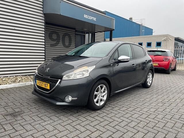 Occasion Peugeot 208 Style 82 PK (60 kW) 2015 Grijs Hatchback
