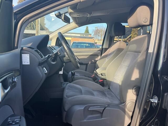 Occasion VW Touran Highline 105 PK (77 kW) 2014 Zwart MPV