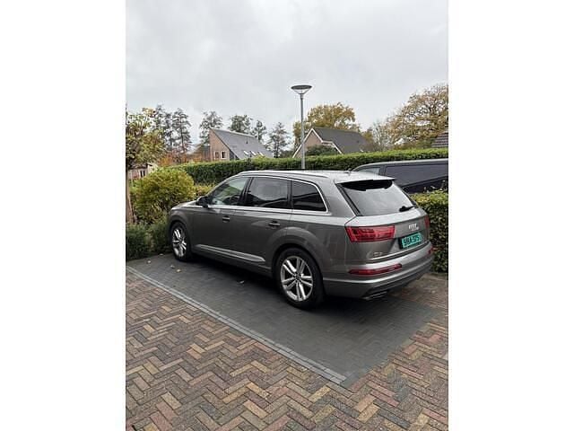 Grijs Gebruikt 2015 Audi Q7 S-Line SUV | € 28.650 (Goede deal) - Afbeelding 1/4