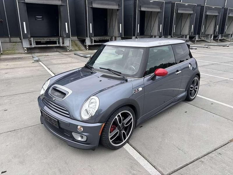 Blauw Gebruikt 2006 Mini John Cooper Works Hatchback | € 29.950 (Iets duurder) - Afbeelding 1/4