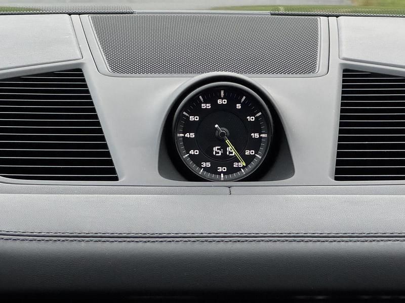 Occasion Porsche Cayenne Sport 463 PK (340 kW) 2021 Grijs SUV