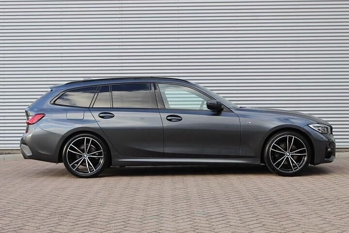 Occasion BMW 320 M Sport 2020 Grijs (metallic) Stationwagen