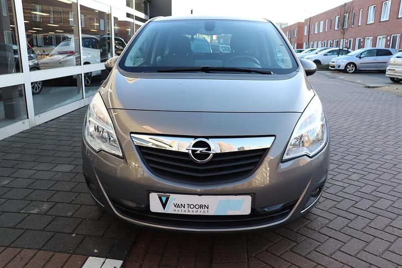 Occasion Opel Meriva Cosmo 142 PK (104 kW) 2013 Bruin MPV