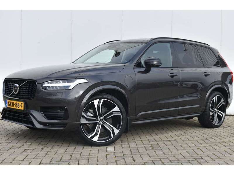 Grijs Gebruikt 2023 Volvo XC90 Ultimate SUV | € 77.890 (Duur) - Afbeelding 1/4