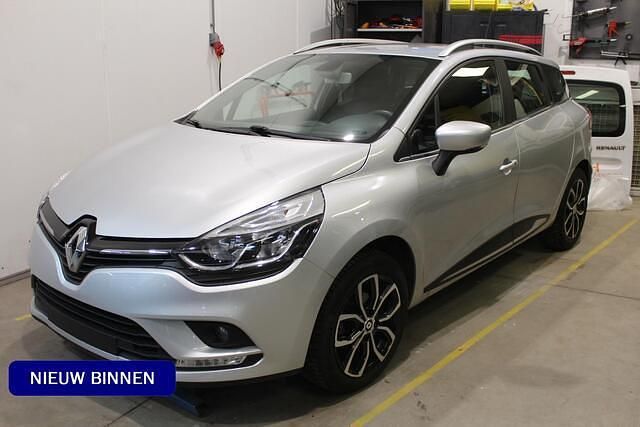 Grijs Occasion 2020 Renault Clio GrandTour LIMITED Stationwagen | € 12.650 (Iets duurder) - Afbeelding 1/4