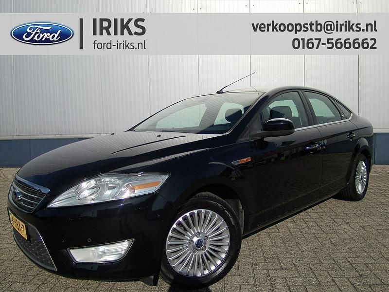 Zwart Gebruikt 2008 Ford Mondeo Ghia Sedan | € 5.950 (Duur) - Afbeelding 1/4