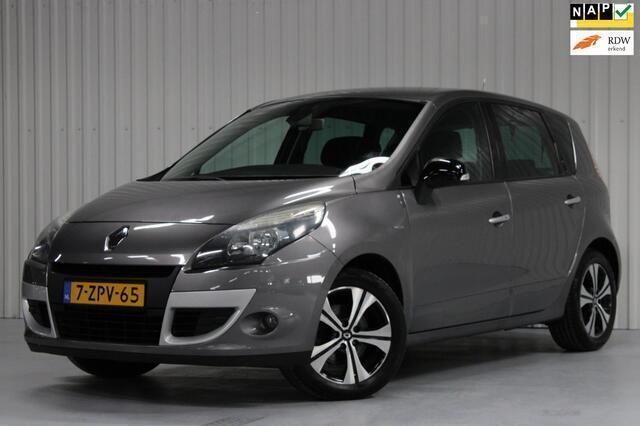 Grijs Gebruikt 2012 Renault Scénic III Bose Edition MPV | € 5.650 (Eerlijke prijs) - Afbeelding 1/4