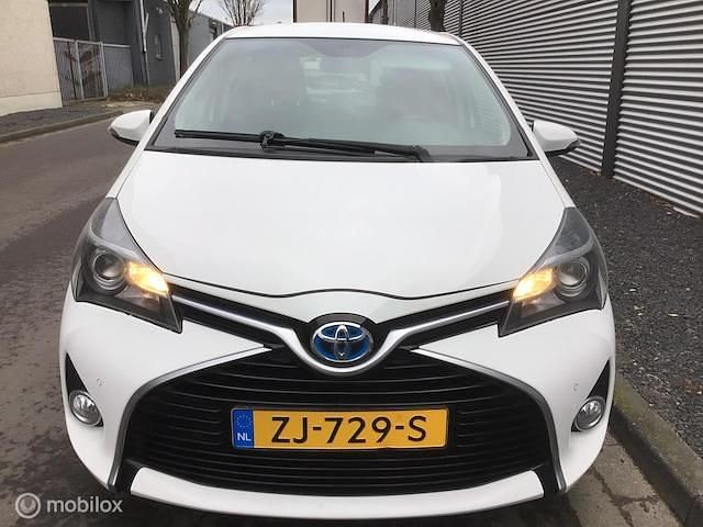 Occasion Toyota Yaris Hybrid 2017 Wit Hatchback
