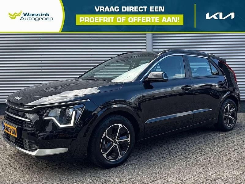Zwart Gebruikt 2022 Kia Niro SUV | € 28.440 (Super prijs) - Afbeelding 1/4