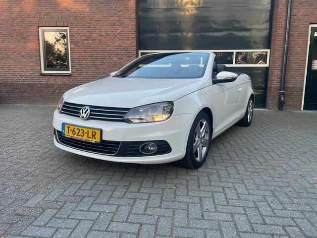 Wit Gebruikt 2011 VW Eos Highline Cabriolet | € 8.950 (Duur) - Afbeelding 1/4