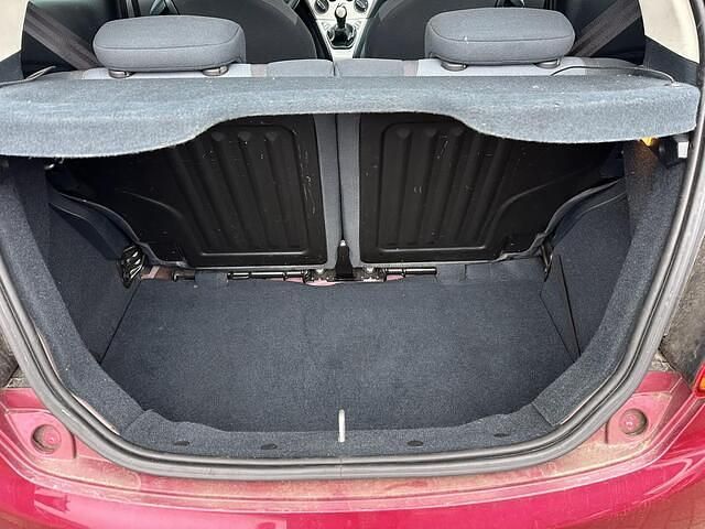 Occasion Ford Ka Trend 69 PK (50 kW) 2010 Rood Hatchback