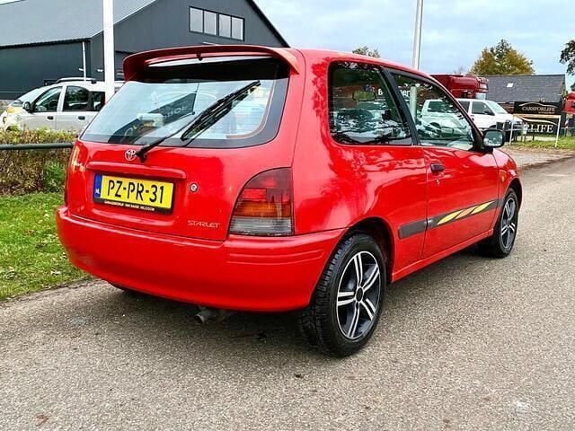Occasion Toyota Starlet 75 PK (55 kW) 1997 Rood Hatchback