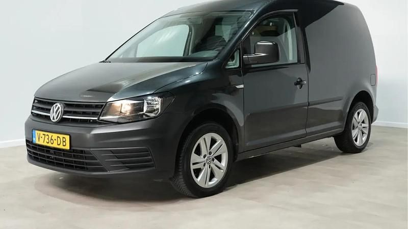 Metallic grijs Occasion 2017 VW Caddy Trendline MPV | € 10.940 - Afbeelding 1/4