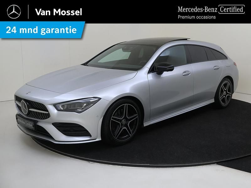 Grijs Gebruikt 2022 Mercedes CLA200 Shooting Brake Premium Plus Stationwagen | € 33.945 (Iets duurder) - Afbeelding 1/4
