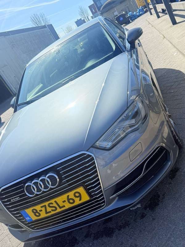 Grijs Gebruikt 2015 Audi A3 Hatchback | € 11.200 (Super prijs) - Afbeelding 1/4