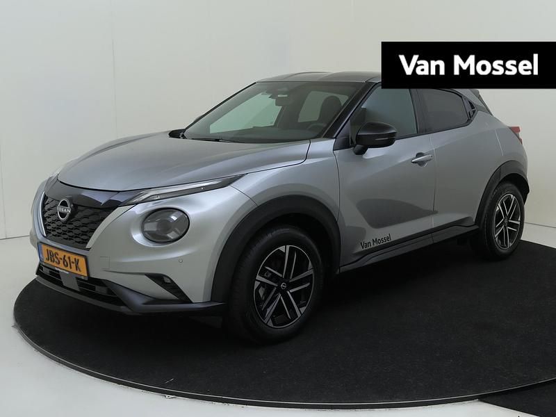 Grijs Gebruikt 2025 Nissan Juke N-Connecta SUV | € 35.935 - Afbeelding 1/4