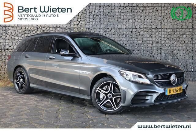 Grijs Gebruikt 2020 Mercedes C300 AMG Stationwagen | € 21.995 (Eerlijke prijs) - Afbeelding 1/3