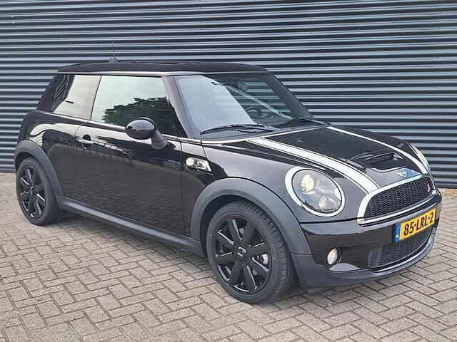 Zwart Gebruikt 2010 Mini Cooper S Chili Hatchback | € 8.950 (Iets duurder) - Afbeelding 1/4