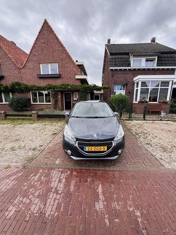 Occasion Peugeot 208 Envy 82 PK (60 kW) 2012 Grijs Hatchback