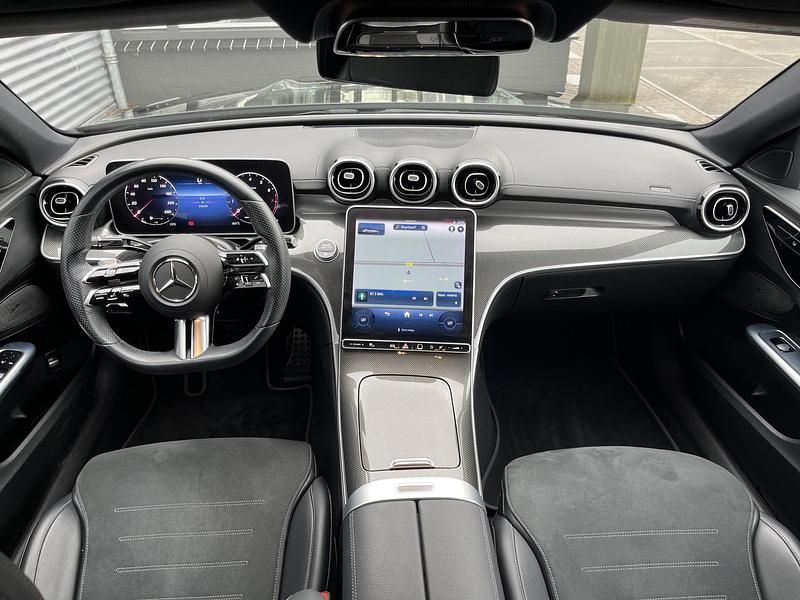 Occasion Mercedes C300e AMG line 2024 Zwart Sedan