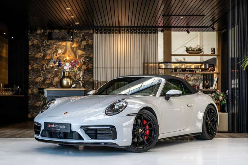 Grijs Gebruikt 2023 Porsche 911 Carrera 4S Cabriolet Sport Cabriolet | € 214.950 - Afbeelding 1/4