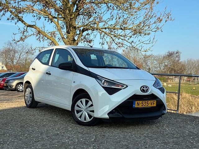 Occasion Toyota Aygo 72 PK (52 kW) 2022 Wit Hatchback