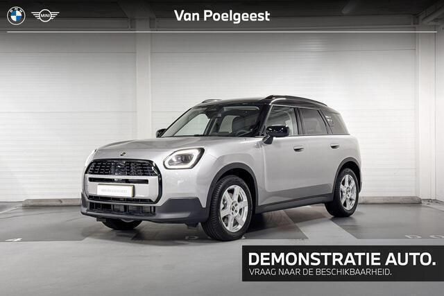 Grijs, metallic lak Gebruikt 2025 Mini Countryman Classic SUV | € 56.614 (Duur) - Afbeelding 1/4