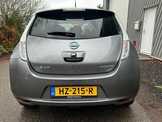 Occasion Nissan Leaf Tekna 80 kW (109 PK) 2016 Grijs Hatchback