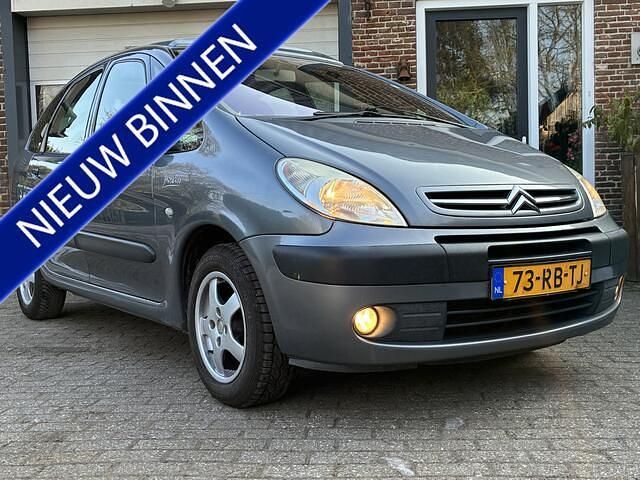 Grijs Occasion 2005 Citroën Xsara Picasso MPV | € 1.499 (Eerlijke prijs) - Afbeelding 1/4