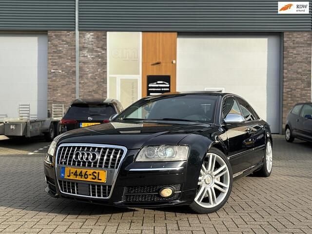 Zwart Gebruikt 2006 Audi S8 S-Line Sedan | € 7.950 - Afbeelding 1/4