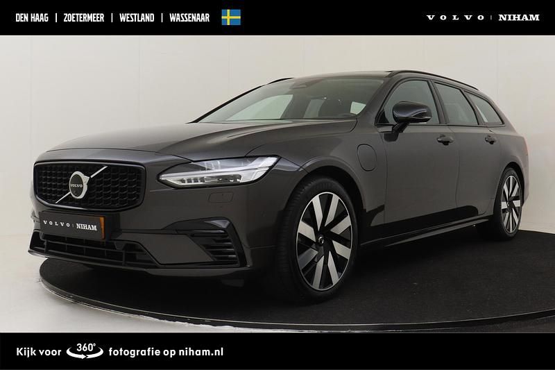 Grijs Occasion 2025 Volvo V90 Ultra Stationwagen | € 53.790 (Eerlijke prijs) - Afbeelding 1/4