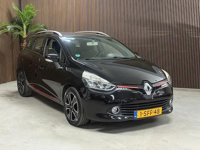 Occasion Renault Clio GrandTour Expression 90 PK (66 kW) 2013 Zwart Stationwagen