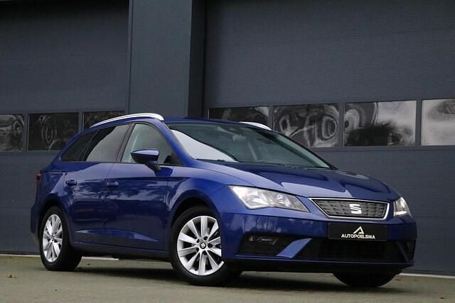 Blauw (metallic) Gebruikt 2018 Seat Leon ST Reference Stationwagen | € 8.950 (Goede deal) - Afbeelding 1/4