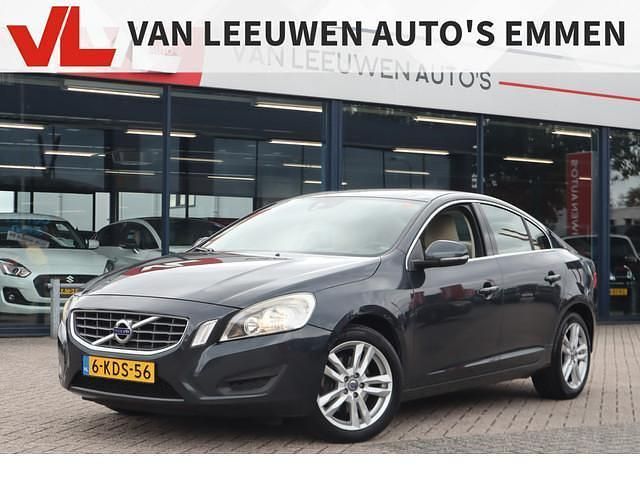 Occasion Volvo S60 Momentum 165 PK (121 kW) 2013 Grijs Sedan