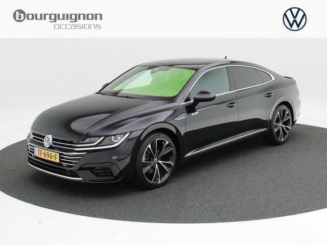 Zwart Gebruikt 2018 VW Arteon R-line Hatchback | € 22.500 (Eerlijke prijs) - Afbeelding 1/4
