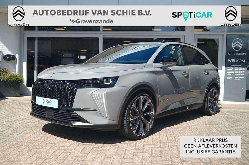 Grijs, metallic lak Gebruikt 2023 DS Automobiles DS7 Crossback SUV | € 53.950 - Afbeelding 1/4