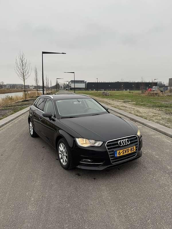 Zwart Occasion 2013 Audi A3 Proline Hatchback | € 6.950 (Goede deal) - Afbeelding 1/4