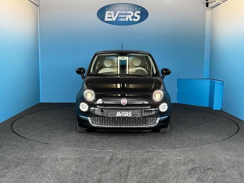 Zwart Gebruikt 2016 Fiat 500 Lounge Hatchback | € 11.245 (Eerlijke prijs) - Afbeelding 1/4
