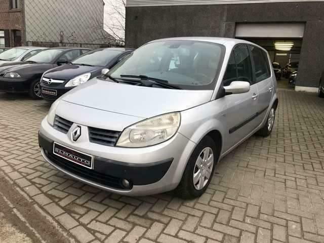 Grijs Gebruikt 2005 Renault Scénic II Authentique MPV | € 1.850 - Afbeelding 1/4