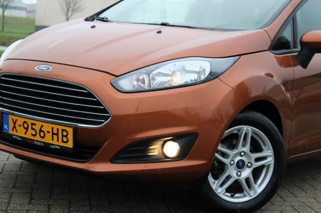 Occasion Ford Fiesta Style 101 PK (74 kW) 2013 Bruin Hatchback